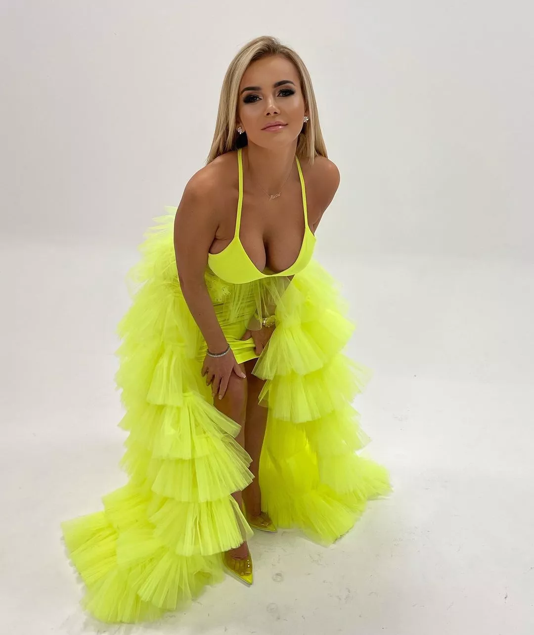 Gwiazda disco polo dodała szokujący wpis! Monika Chwajoł odcina się od zawistnych ludzi w swoim życiu?! 